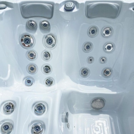 Мини спа-бассейн Wellis Manhattan Life