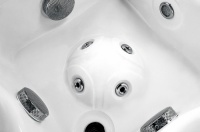 Гидромассажный бассейн Sunrans SR828 Гидромассажный бассейн Sunrans SR828